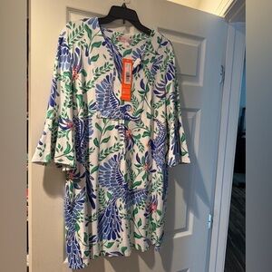 Kerri Dress. Jude Cloth 3/4 sleeves, Whimsical Parrot white.